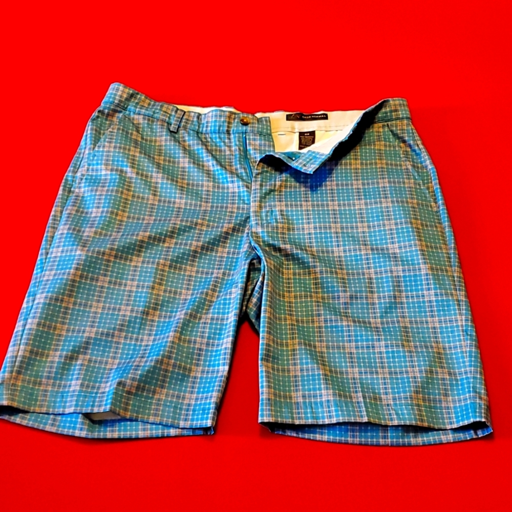 Golf shorts 36